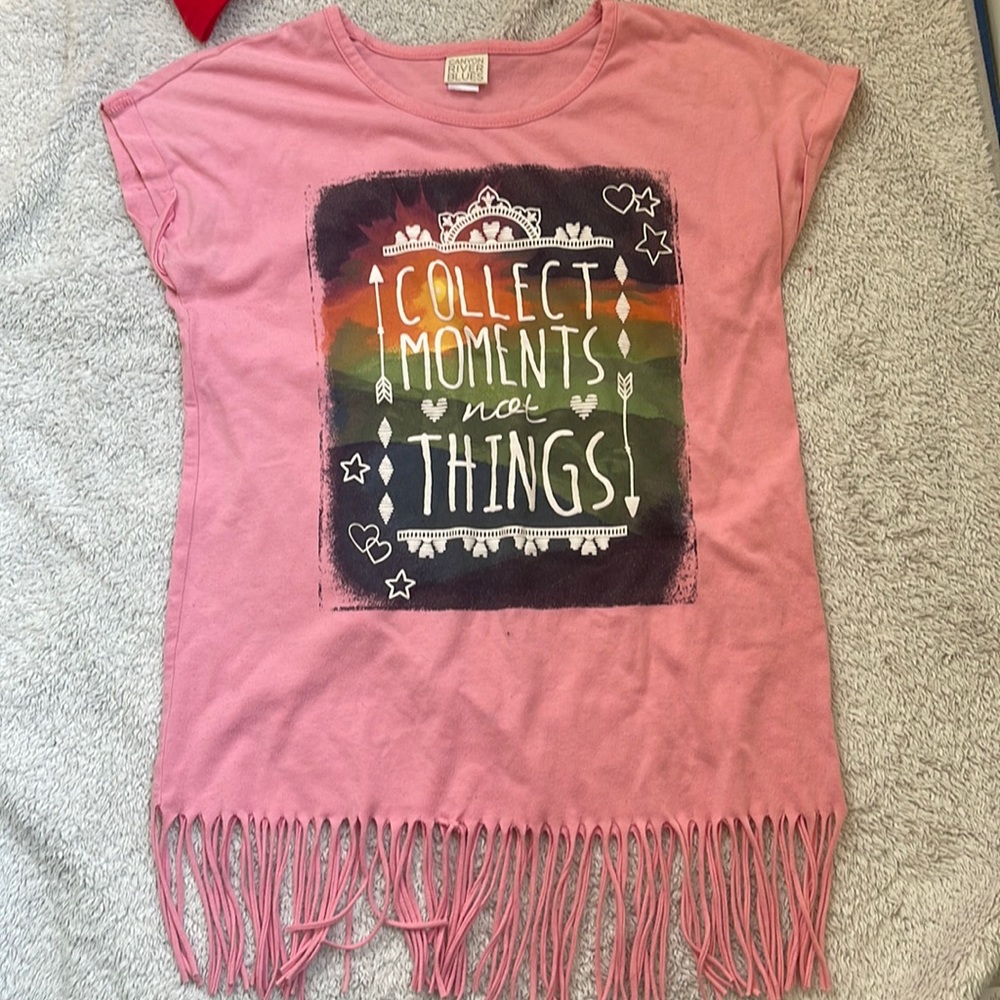 No sleeve shirt great for summer worn once